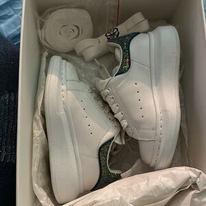 Alexander McQueen Child White and Blue Glitter Sneaker